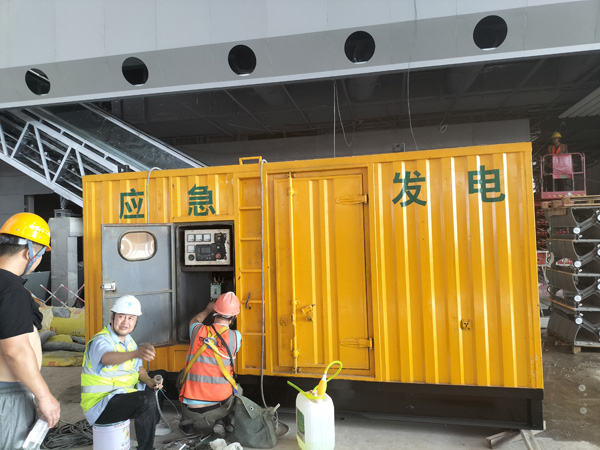 昌江怎样判断空气滤清器是否需要更换？